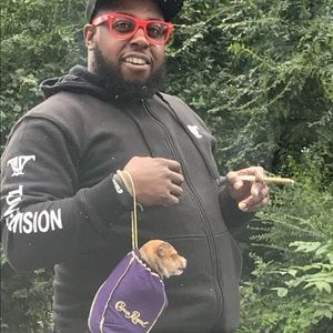 Meet your Posher, Jason